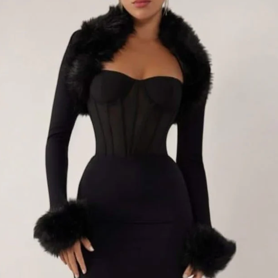 Main Character Fur Bolero