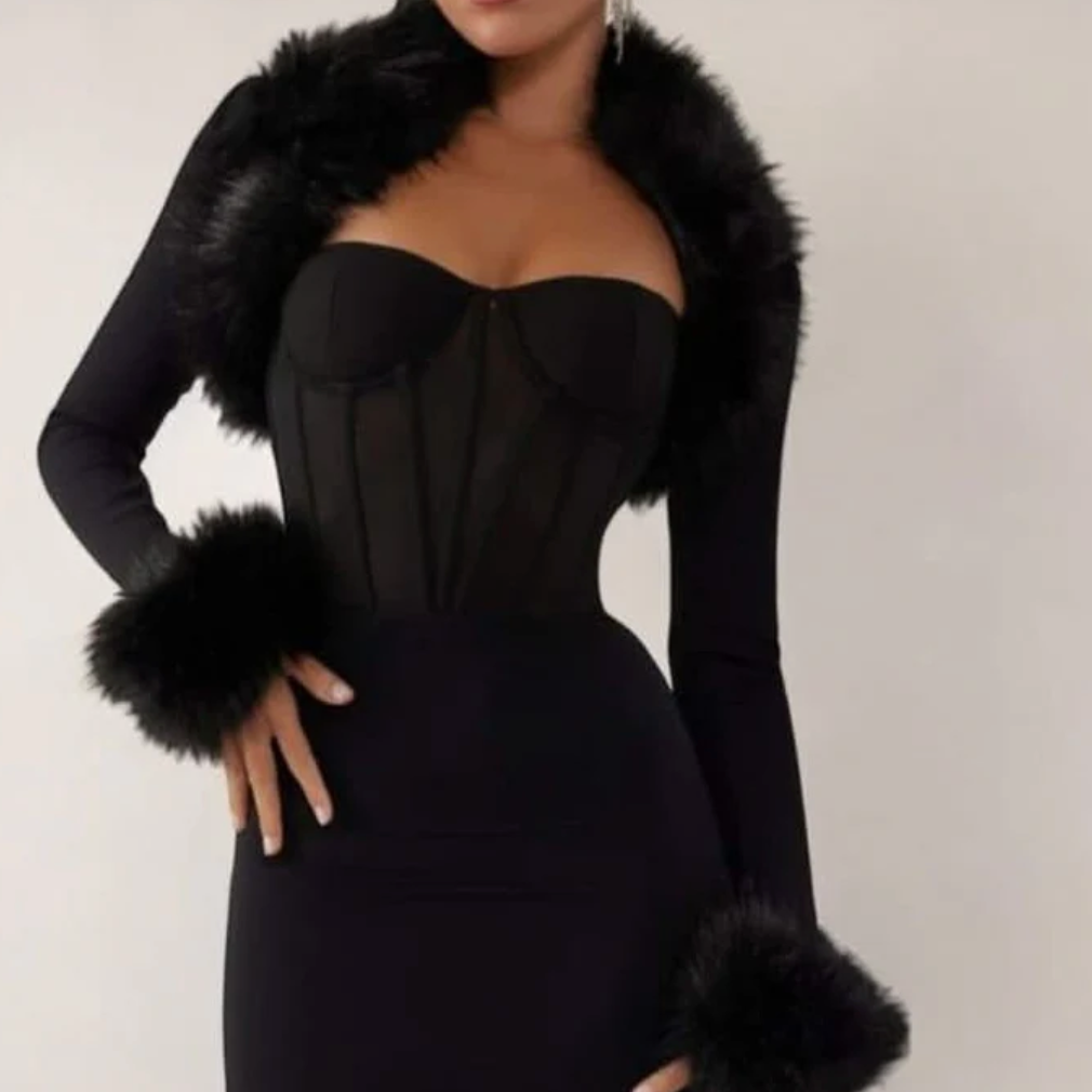 Main Character Fur Bolero