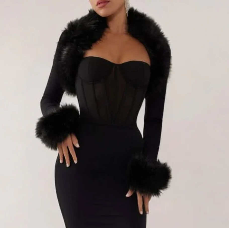 Main Character Fur Bolero